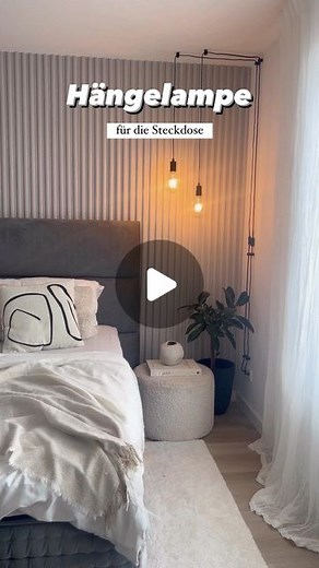 Michèle | Interieur on Instagram: "HÄNGELAMPEN HACK Du brauchst: Lampenkabel Deckenpins Glühbirne #hängelampe #lichtplanung #industrial #schlafzimmer #skandinavischwohnen #diy #hack #boxspringbett #bett #stuck #lamellenwand #paneele #besroom"
