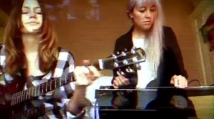 238K views · 8.5K reactions | Larkin Poe "One Way Out" (Allman Brothers Cover) www.LarkinPoe.com | Aardvark Blues FM | Facebook