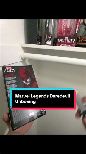 Marvel Legends Daredevil Unboxing
