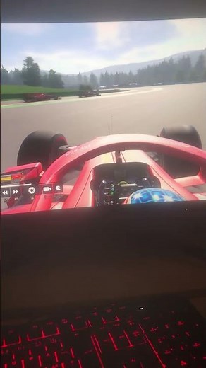 How to drift in F1 2020