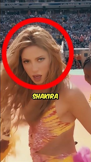 Shakira a-t-elle visé Piqué en finale du Mondial ? #artist #concert