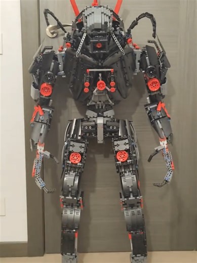 Tri-Titan: Unleashing the Lego Mech Power