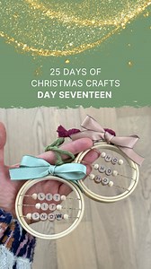 Day 17 & this is such a sweet Christmas craft! I hope you agree. I used some of the letters we have in our friendship bracelets but you can find wooden letters online too. This uses a cross stitch hoop, but if I was to ever design something like this, I'd have a wooden ring created. Some crafty tips & tricks below👇🏼 in case you fancy making a craft along these lines for your Christmas tree this year. 1 - choose your phrases or woods! I went with Let It Snow & Ho Ho Ho, but there's so much you 