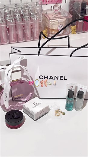 Chanel Beauty Haul: Unboxing Makeup and Fragrance Goodies
