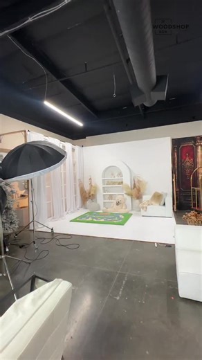 How to temporarily hide the seam of your collapsible backdrops 🙌 That’s the easy and fast solution that will fix the look of your Event Setup 👍 🧰⚒️ For all of the tools I’m using check the link in my bio 🔎 🎓 If you want to know more about what wood do I use, where to get it, how to build arches and how to make them collapsible, take my mini course! Link in bio ☝️ #arch #collapsiblebackdrop #eventbackdrop #partybackdrop #woodworking #woodwork #woodshop #bookshelf #diydecor #customwoodwork #h