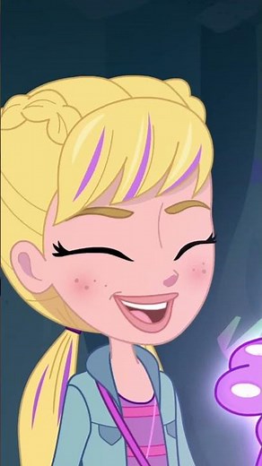 Glowing Jellyfish SAVES Polly! 🪼 | Polly Pocket | Sparkle Cove Adventures Now Available on Netflix!