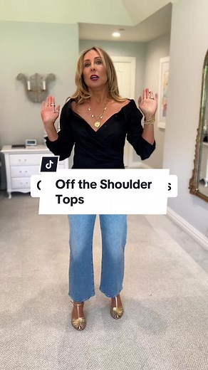 Off the shoulder tops are an emerging trend. They’re not quite mainstream, but they’re picking up traction. For the early adopters and the off-the-shoulder enthusiasts, keep an eye out!