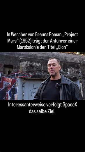 Peenemünde, 1943. Ein Team von Ingenieuren testet ein neues Raketenmodell. Ziel: Reichweite, Präzision, Daten. Die Entwicklung trägt den Namen V-2. Sie wird als Waffe eingesetzt – und bildet später die technische Grundlage der Raumfahrt. Nach dem Krieg wird das deutsche Raketenprogramm aufgelöst. Ein Teil der beteiligten Wissenschaftler gelangt im Rahmen der Operation Paperclip in die USA. Unter ihnen: Wernher von Braun. Sein Wissen wird zum Ausgangspunkt der amerikanischen Raketenentwicklung. I