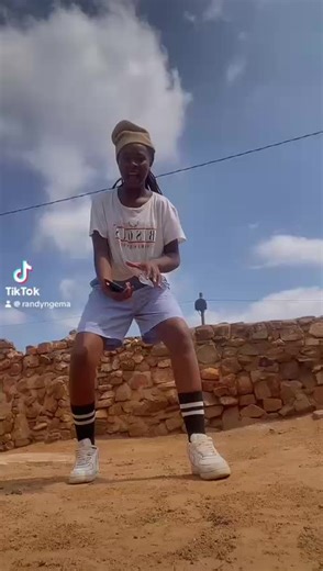 Esethu (@esethu0183)’s videos with original sound - Esethu