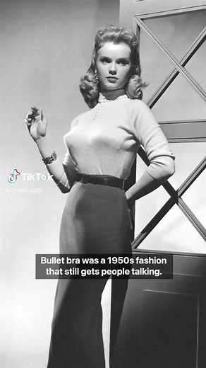 Bullet bra – a 50s fashion that still gets people talking! ”Bullet bras are like Marmite – you’ll either love them or hate them”, says Emma Benitez of Nylon Nostalgia. ”They certainly do sell fast and there will always be a strong market for the true vintage bullet bra, just as sales of ‘modern made’ retro bullet bras are brisk, too.” Would you wear one? Comment below 💎 Photos @Closet Case Vintage @Lisa @ Puck Vintage @Emma at Nylon Nostalgia Of The Palms Mr Shock on @ebay #lingerie #1950sfashi