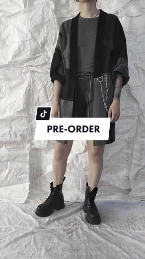 Algunas de las prendas disponibles a pedido 👽#redesign #fashiondesigner #upcyclingfashion