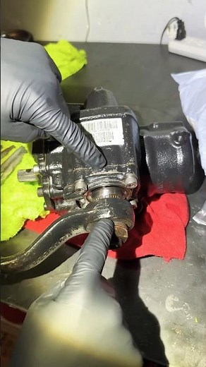 Pitman arm alignment on steering box. #automobile #jeepwrangler #diy #jeepwrangler4x4 #jeep