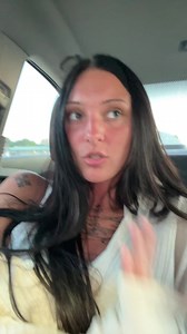 Finger Tattoo Ideas: Single Mom Tattoo Artist Cleans Walls
