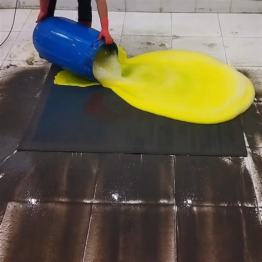 621K views · 7.3K reactions | A large bottle of soap dirty carpet cleaning #fblifestyle #asmrsounds #relaxing | Change Cleaning | Facebook