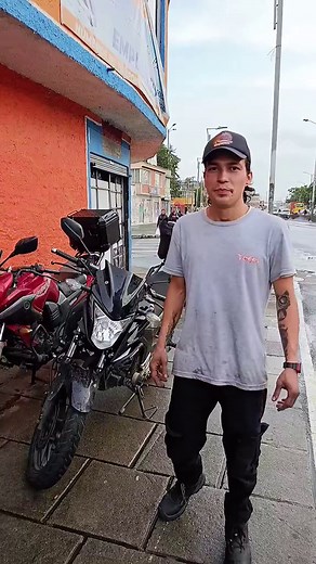 Reparación de motos: Hero Hunk 125 R y Honda CB160F