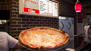 Get Iconic New York City Pizza Delivered, Nationwide