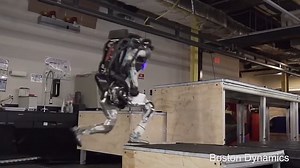 The Boston Dynamics robot can do parkour now