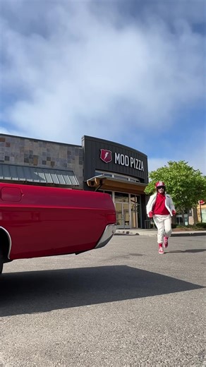 2.5K views · 33 reactions |  SUPER FAST TRACK LAP 3: Earn 150 bonus points when you place an order this week through MOD Rewards!  modpizza.com/rewards/ | MOD Pizza | Facebook