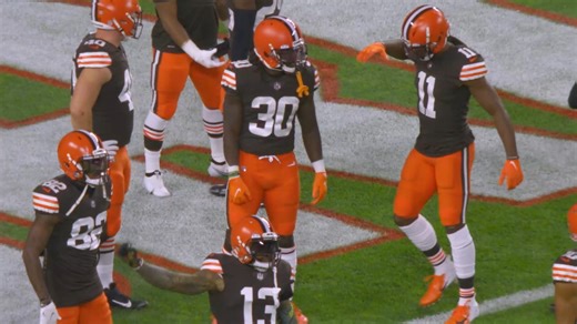 Who remembers D'Ernest mic'd up in his first NFL start? 🙋 For more videos go to clevelandbrowns.com | Cleveland Browns