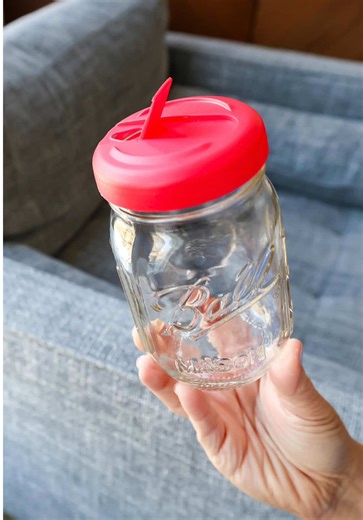 The EASIEST mason jar hack! 🫶 This is a great way to use empty Coffee Mate containers and it costs $0! #homehacks #masonjar #easydiy #dollartreediy #budgetfriendly