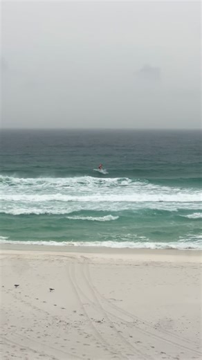 1.4K views · 440 reactions |  Surf’s up at The Back Porch!! . . #thebackporch #destin #destinfl #destinflorida #local #locals #todoindestin #visitfl #seafood #sunset #beachfront #beachin #gulfcoast #emeraldcoast #gulfofmexico #gulfofamerica #30a #destineats #beachdays #floridapanhandle #gulfcoastrestaurants #nature #floridavibes #vacation #beachlife #beachvibes #coastal #coastalliving #beachside #surf | The Back Porch in Destin, Florida | Facebook