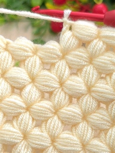 Soft Cream Crochet Baby Blanket Tutorial for Beginners