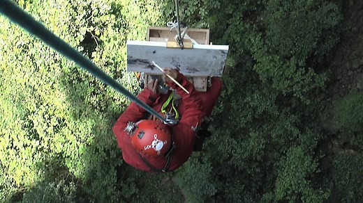 119K views · 1.9K reactions | Mexico's Victor Cruz is an artist who uses a helmet and ropes to reach the perfect vantage point for each of his paintings. | AJ+ | Facebook