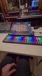 "Sometimes I just like to watch the lights and colours ✨✨✨" LUMI Keys and squarpinstruments Hapax sequencer controlling the whole studio with the vintage Roland RA-95 arranger ✔️ 🎥: Mr Tuna #synths #musicstudio #musicproducer #lumikeys #squarphapax #electronicmusic #musician | ROLI