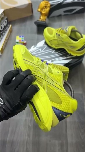 Electric Energy ⚡️ Unboxing the Neon ASICS GEL-NIMBUS 9