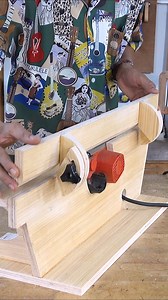 16K views · 152 reactions | DIY and Tips for woodworking projects #tips #tricks #hacks #jig #planner #woodwork #woodworking #making | Woodworking Crafty | Facebook