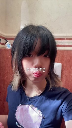 Girl Pooping in Leggings - Updated Content