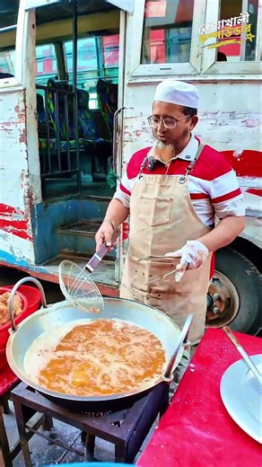 There are no shops, but the food carts are doing a brisk business!