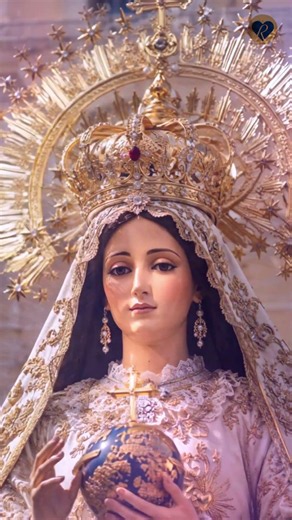 🌹 Ave Maria – Crowned in Glory, Carried in Faith ✨