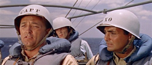 Torpilles sous l’Atlantique : Un vrai commandant de la marine s’est glissé dans ce film de guerre culte ! - TV Grandes chaînes