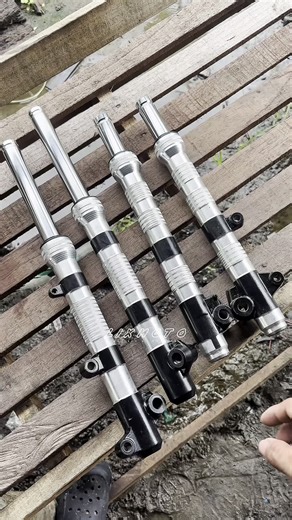 Upgrade Your Honda Click 125 Front Shock Assembly