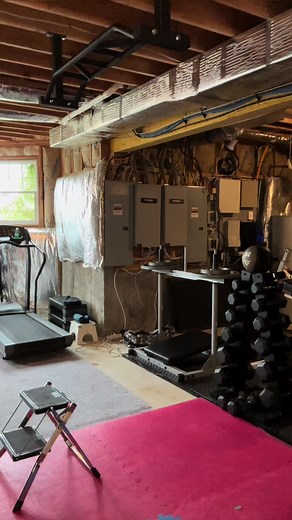 The Importance of Grip Strength in Women's Strength Training