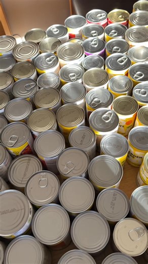 🛒💛 Supporting Our Community – Black Country Food Bank Donation 💛🛒 Last week, our team came together to donate tinned goods, toiletries, and essential supplies to the incredible Black Country Food Bank. We’re proud to support the vital work they do in helping local families in need, especially during the winter months. A huge thank you to everyone who contributed! Every item makes a difference. | Cousins Furniture