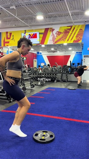 Day 91 of running every day until a brand sponsors me. Todays run consisted of 3 mile tempo run. 1.5mi @ Marathon Pace and 1.5mi @ Conversational Pace. Trying to incorporate plyometric exercises before or after my runs as a non-negotiable. I fear it’s going to really change the game and I’m ready for it. Here’s your sign to not give up. Even when things get hard or suck, just stay true to why you started. Don’t forget. Let’s get after it. Day 91 and we’re NOT stopping until we’re sponsored. Idc 