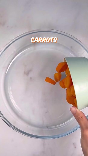 1.3M views · 15K reactions | 3 INGREDIENTS CARROT BISCUITS! 李...