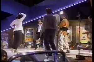 Quentin Tarantino dancing behind the scenes of ‘Pulp Fiction’ (1994) 🕺 | No Film School