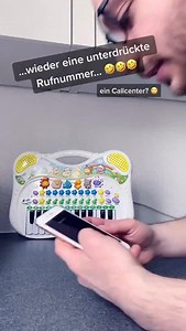 24K views · 7.9K reactions | Das Spiel beginnt…  #callcenter #horror #anruf #prankvideo #keyboard | eddysayi | Facebook