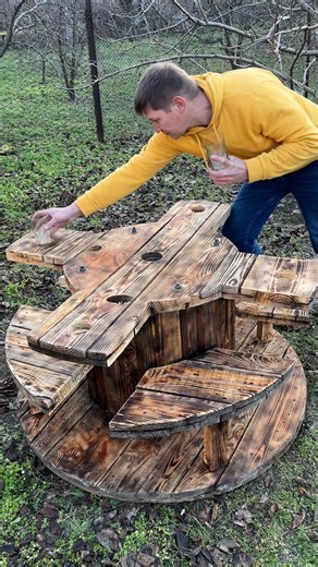 574K views · 762 reactions | Turn a Cable Spool into a Stunning Table | Crafty Panda | Facebook