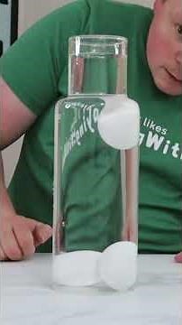 Find Out If Your Eggs Are Fresh | Egg Freshness Test | Do Eggs Sink Or Float Experiment