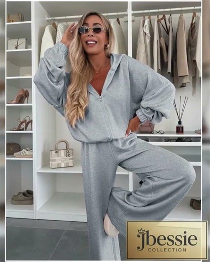 Women's Casual Long Sleeve Hooded Sweatshirt Elastic Waist Wide Leg Straight Pants 2 Piece Set