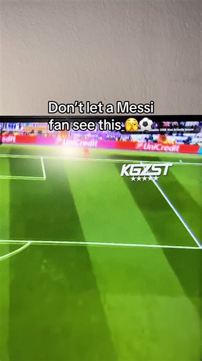 Messi vs Ronaldo: Who is the Best Football Player?