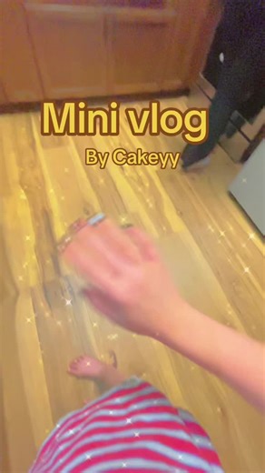 ⭐️🥳 cakeyy🥰❤️ (@.cakeyy)’s video of mini vlog