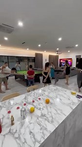 This homestay in Langkawi provides massage chair ! 😱 ✔️ 六间房 （18个人床位） | Six Rooms （ 18 pax ） ✔️ 七间浴室 🛀 | Seven Bathrooms ✔️ 泳池 🏊‍♀️ | Swimming Pool ✔️ 桌球 🎱 | Pool Table ✔️ 卡拉OK | Karaoke ✔️ 游戏机 | Gaming Machine ✔️ 98寸大电视 📺 | 98 inches TV With Netflix ✔️ 按摩椅 | Massage Chair ✔️ 飞镖 | Darts ✔️ 厨房用具 | Full Kitchen Utensils | PP