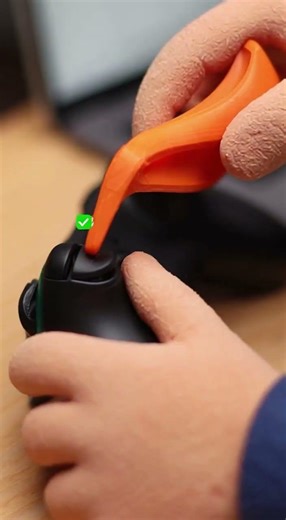 From Sore Trigger to Pro Grip – DIY Controller Hack 🔥🎯 #3dprinting