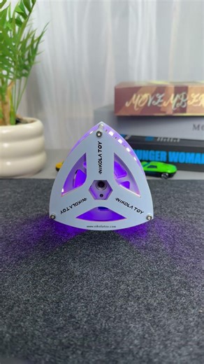 Reuleaux triangle dynamic balancing