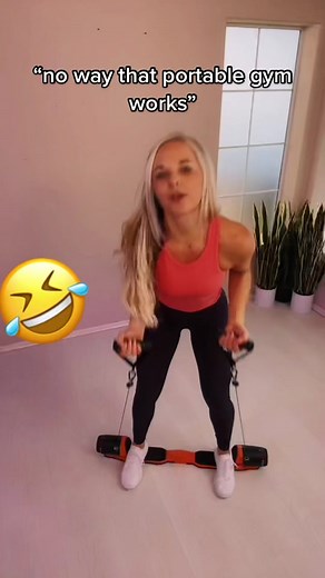 up to 300 lbs of resistance 💪 #MAXPRO #portablegym #sharktank #fulltimetravel #workoutonthego #homegym #portablefitness #gyminabag